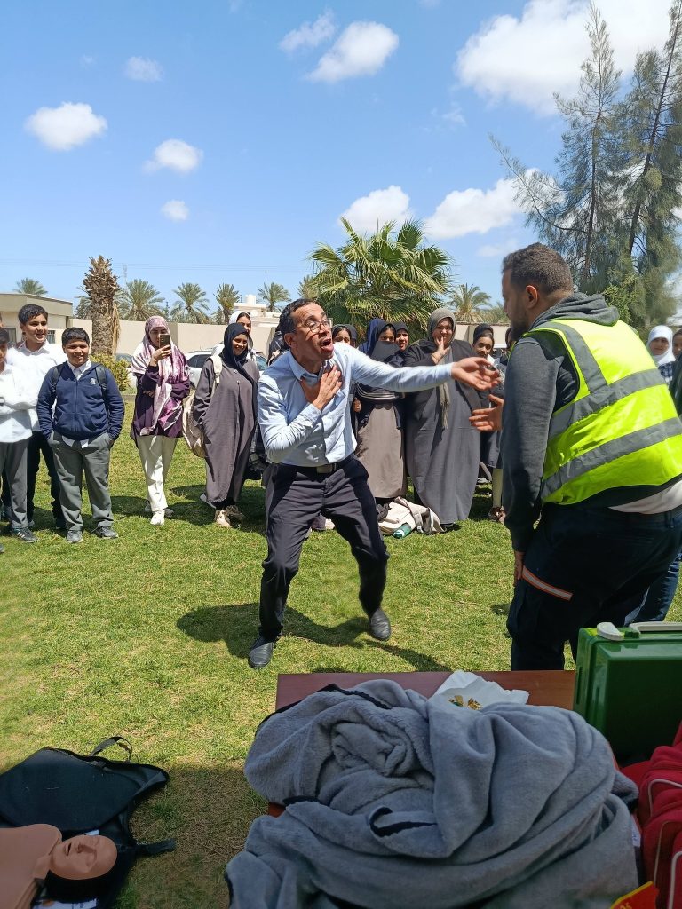 ادارة الجامعة تقيم دورة تدريبية لنشر ثقافة السلامة و تعزيز الوعي المجتمعي 17